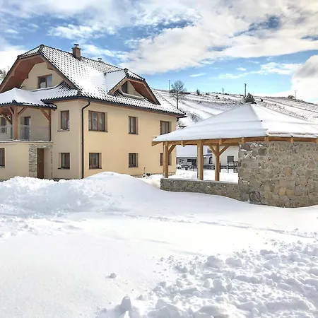 Pod Tatrami Liptovska Teplicka