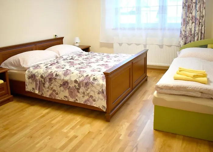 Pod Tatrami Holiday home Liptovska Teplicka